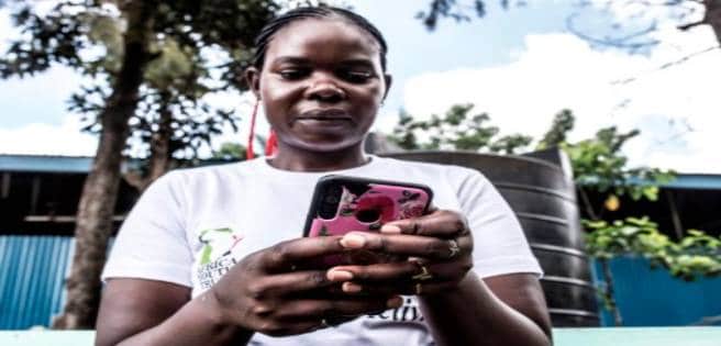 SMS rompe el silencio de supervivientes de violencia machista en Kenia