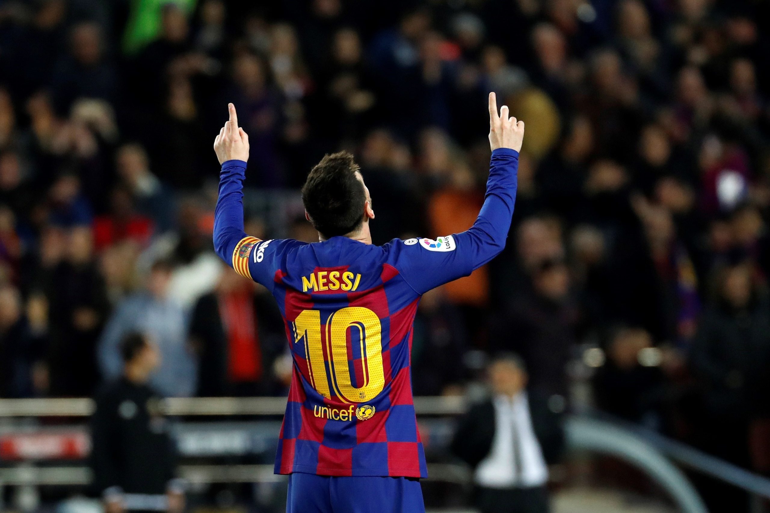 Camiseta de Messi recauda 9.400 euros para el tratamiento de un niño