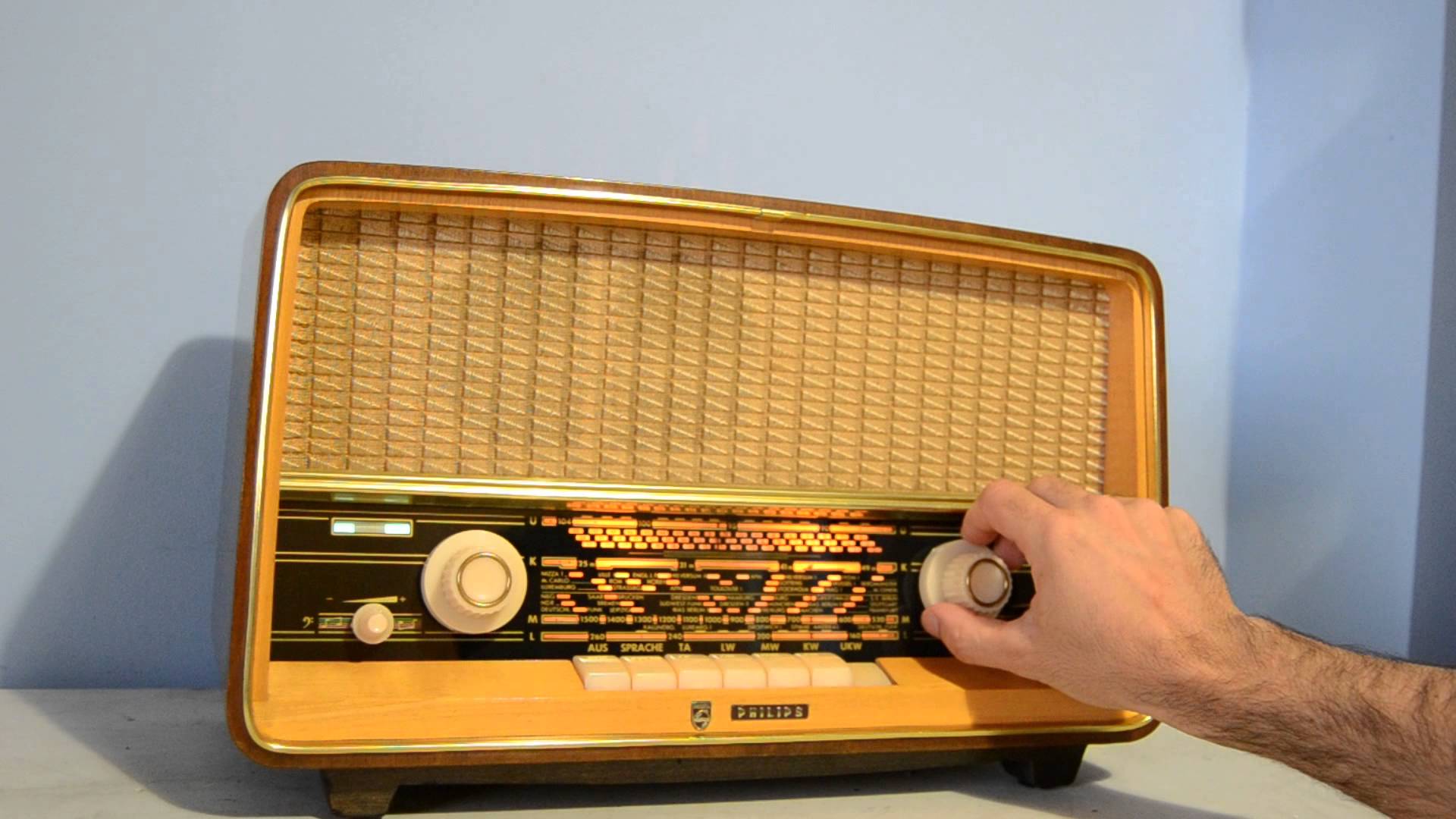 La radio venezolana cumple 95 años