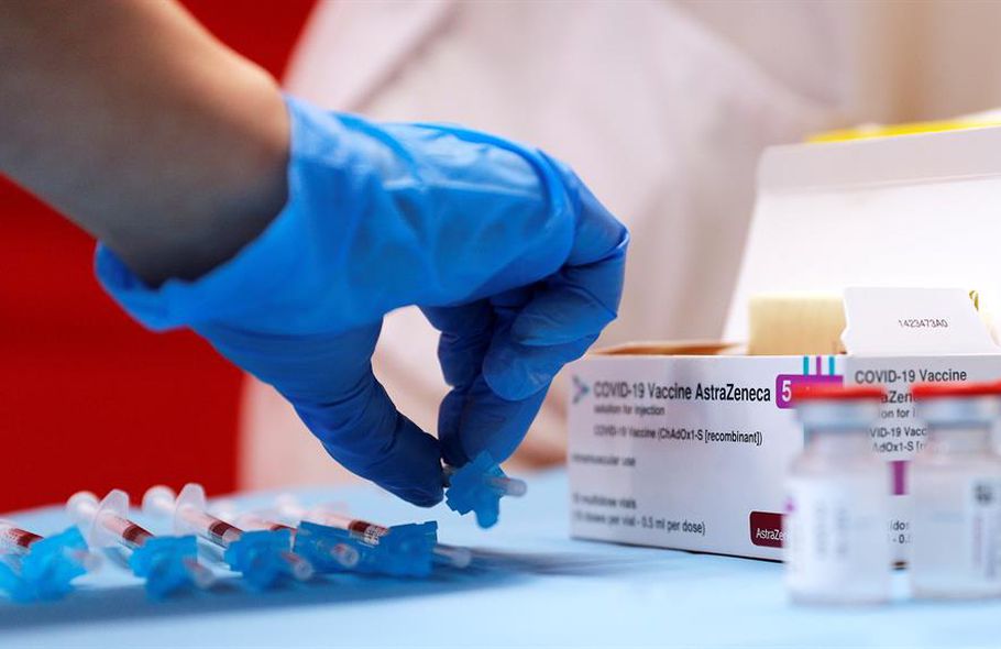 Perú negocia con Estados Unidos adquirir vacunas sobrantes de AstraZeneca