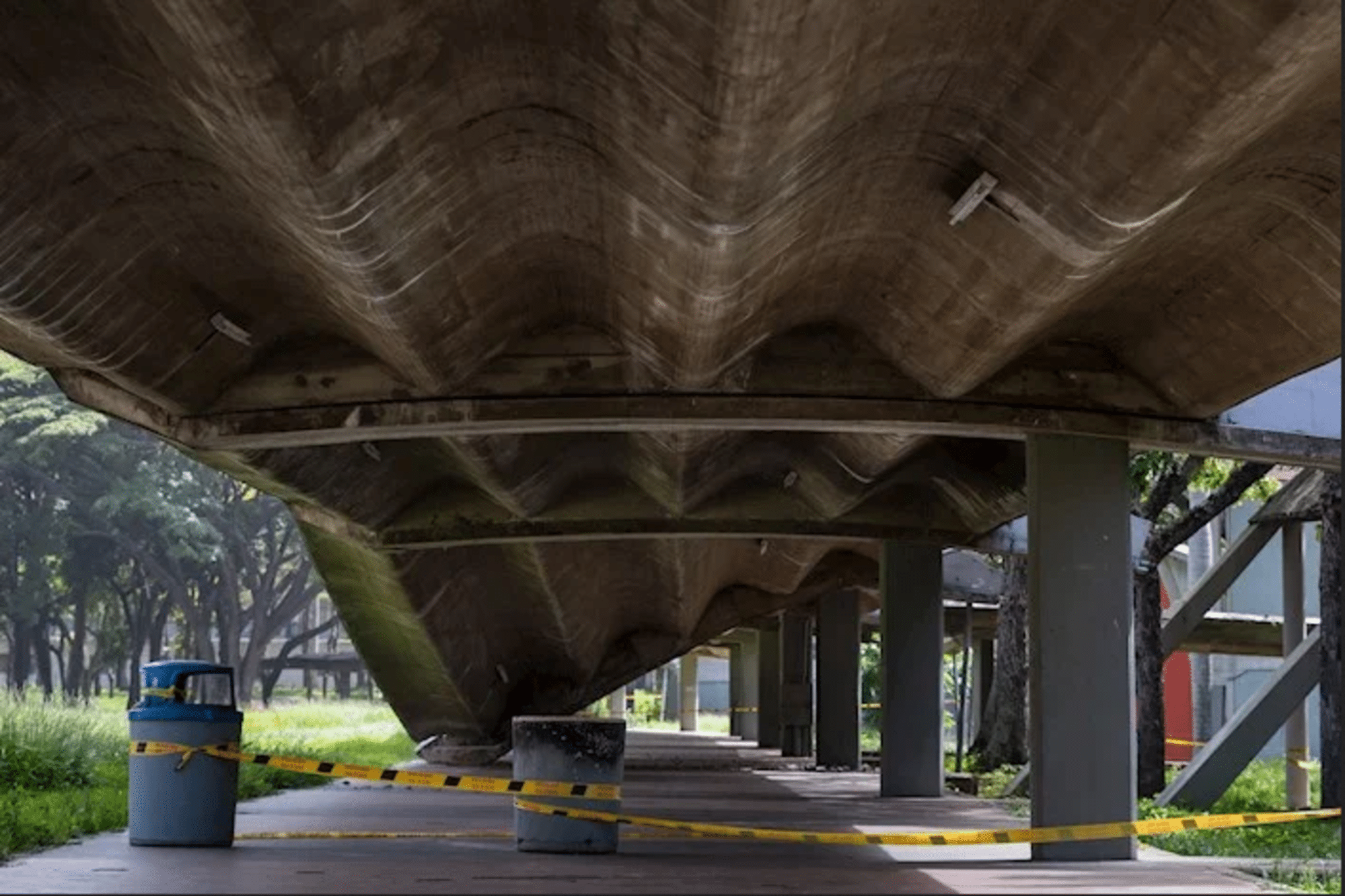 Iniciaron los estudios para la reestructuración de corredores techados de la UCV