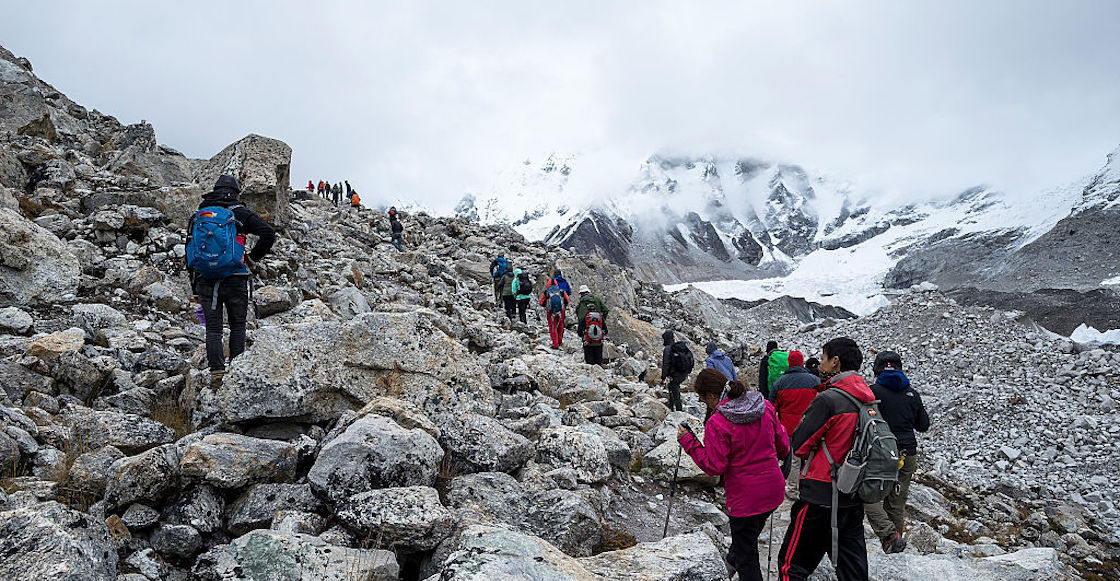 China establecerá una "línea de demarcación" de la frontera en la cima del Everest