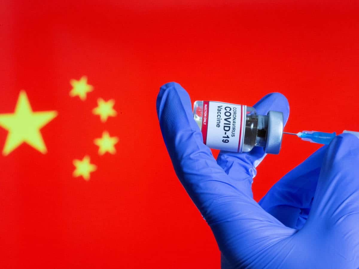 Vacunas chinas contra COVID-19 parecen ser seguras y eficaces