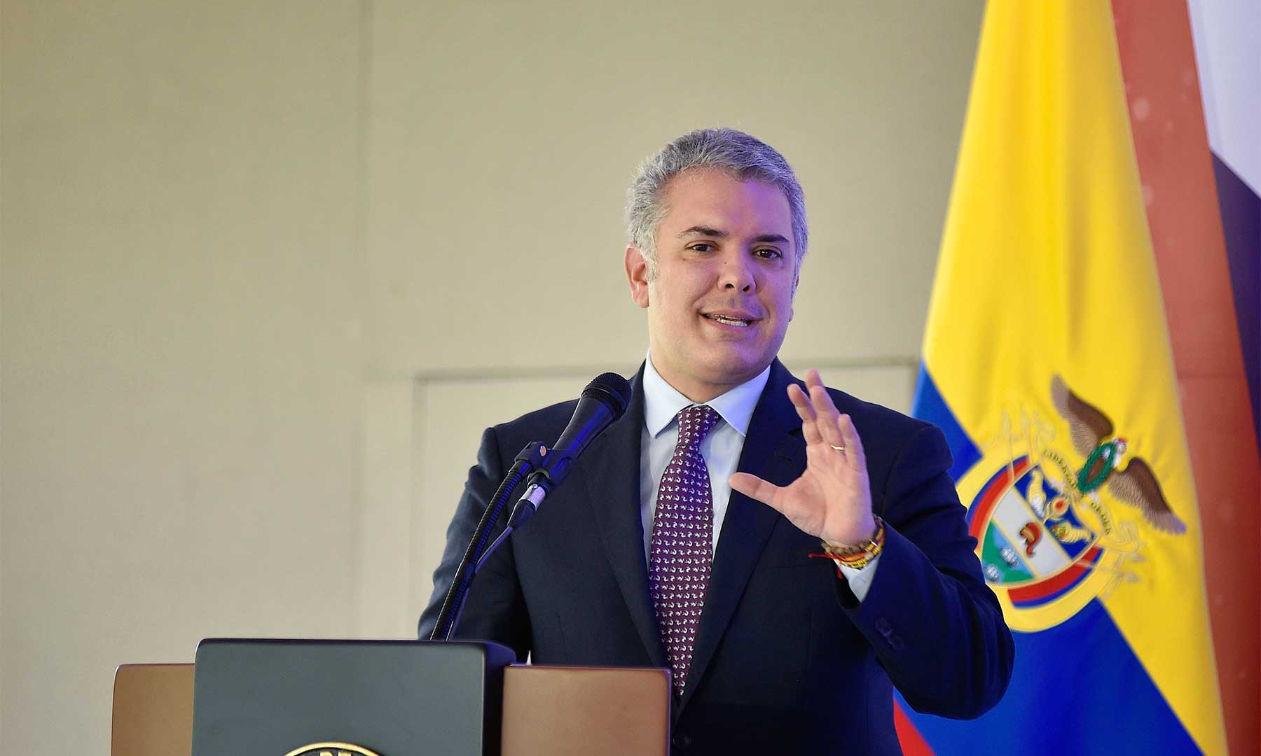 Duque pide levantar los bloqueos en Colombia que perjudican a la gente