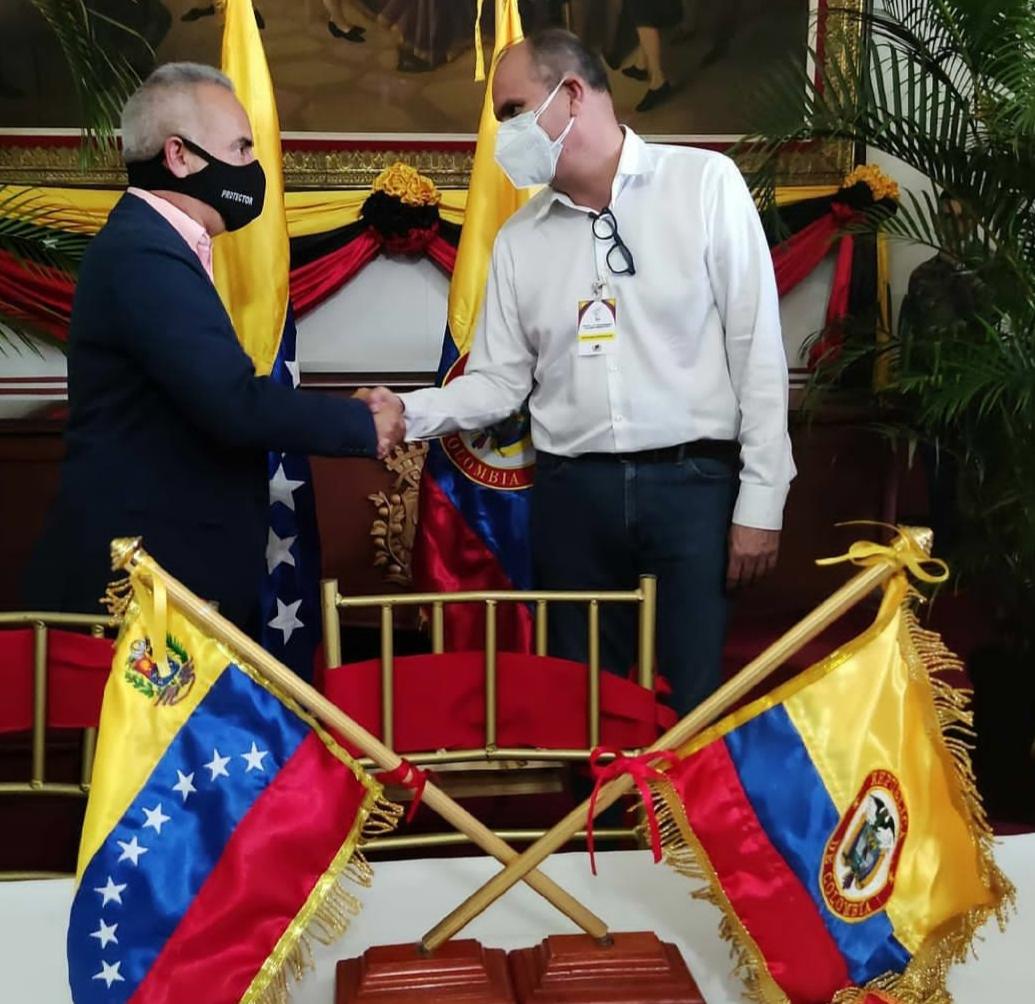 Bernal esta dispuesto a intermediar ante el Presidente Maduro, para la apertura de la frontera