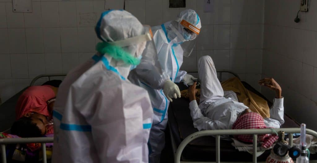 India detecta casi 9.000 casos de un hongo letal en pacientes