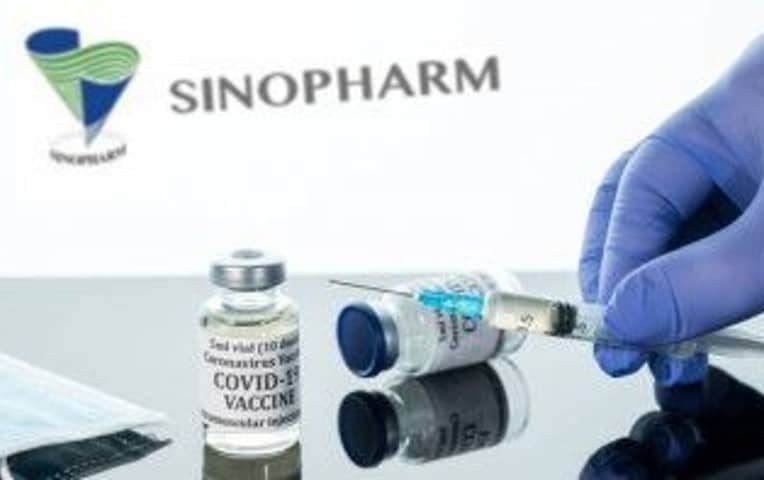 OMS recomienda administrar vacuna Sinopharm con 3 semanas de intervalo