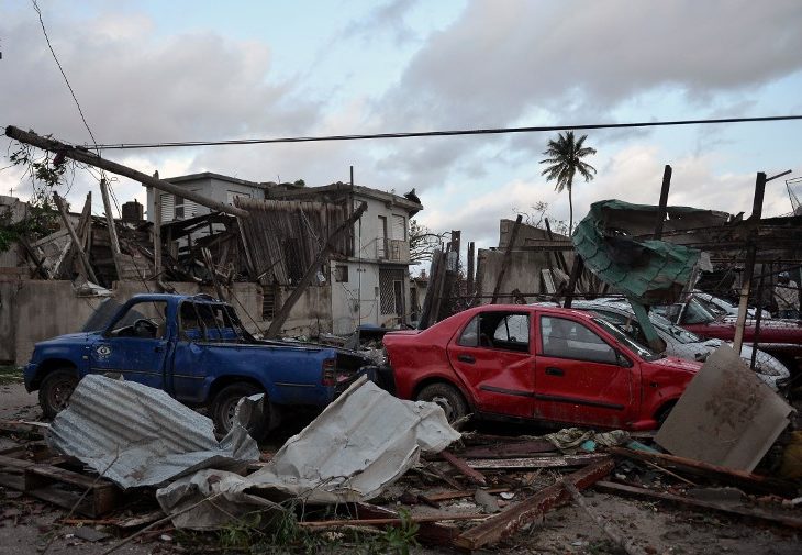 Un tornado deja daños materiales en el centro de Cuba