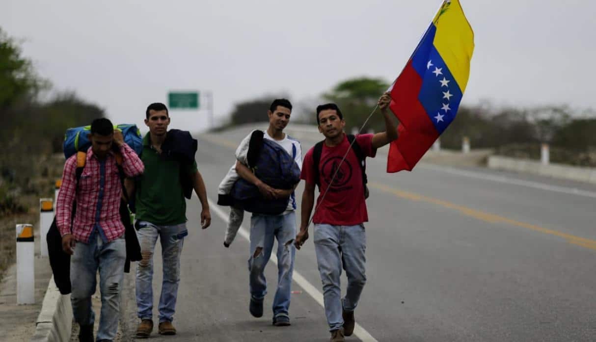 Refugiados y migrantes venezolanos reciben una ayuda de 954 millones