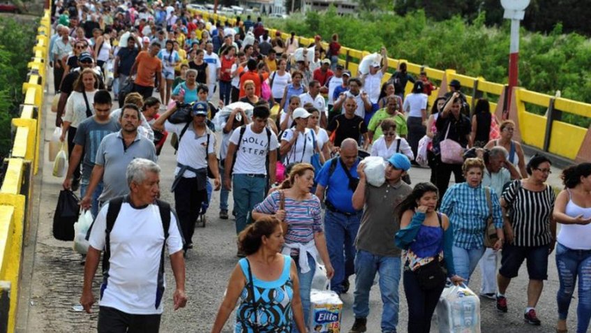 España promete 59 millones de dólares en ayuda a migrantes venezolanos