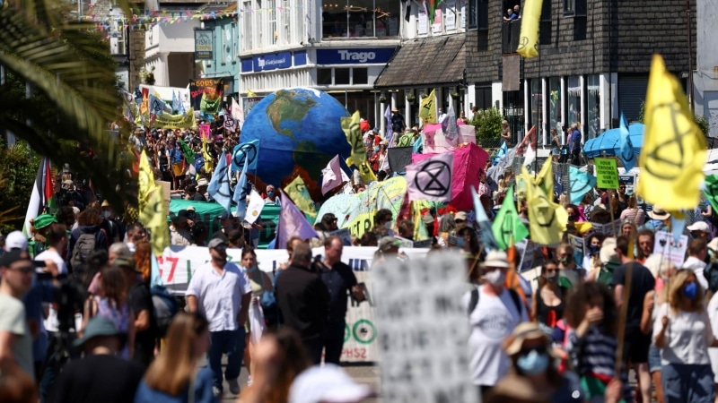 Manifestaciones contra el cambio climático protagonizan cumbre del G7