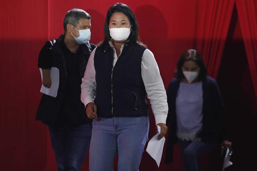 Keiko Fujimori denuncia "fraude sistemático" en los comicios de Perú