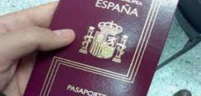 España concede nacionalidad a latinoamericanos y marroquíes