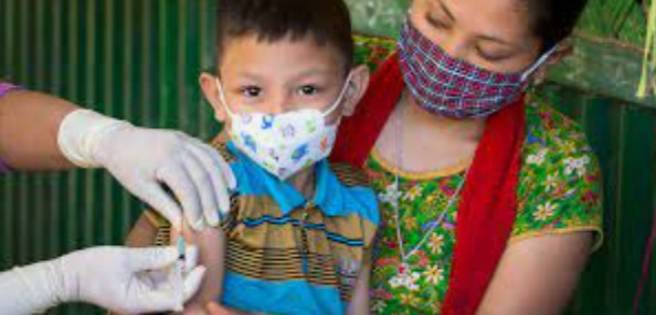 Pakistán alcanza los 10 millones de personas vacunadas