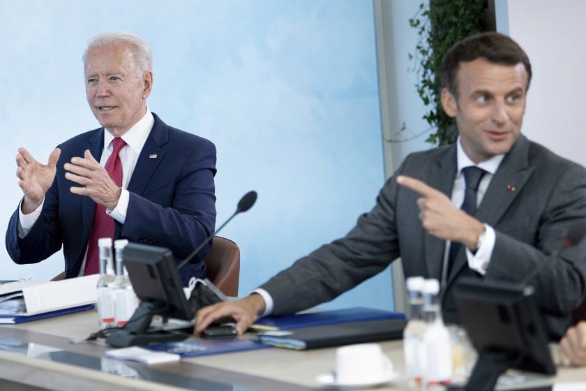 Biden muestra sintonía con Macrón y califica la UE de "dinámica y fuerte"