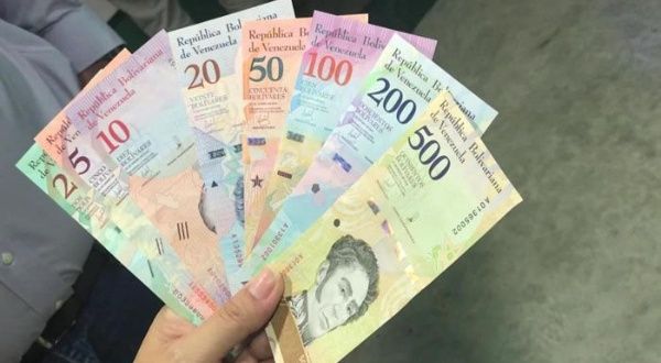 Venezolanos ya rechazan el "nuevo" billete de Bs 50 mil