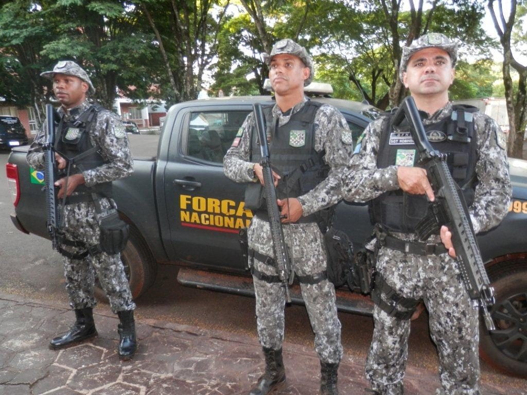 Brasil autoriza envío de tropas a su mayor reserva indígena ante ataques
