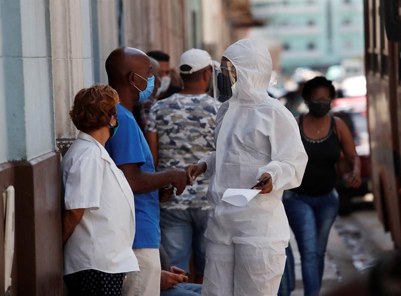 Cuba marca récord de 1.537 casos diarios de COVID-19
