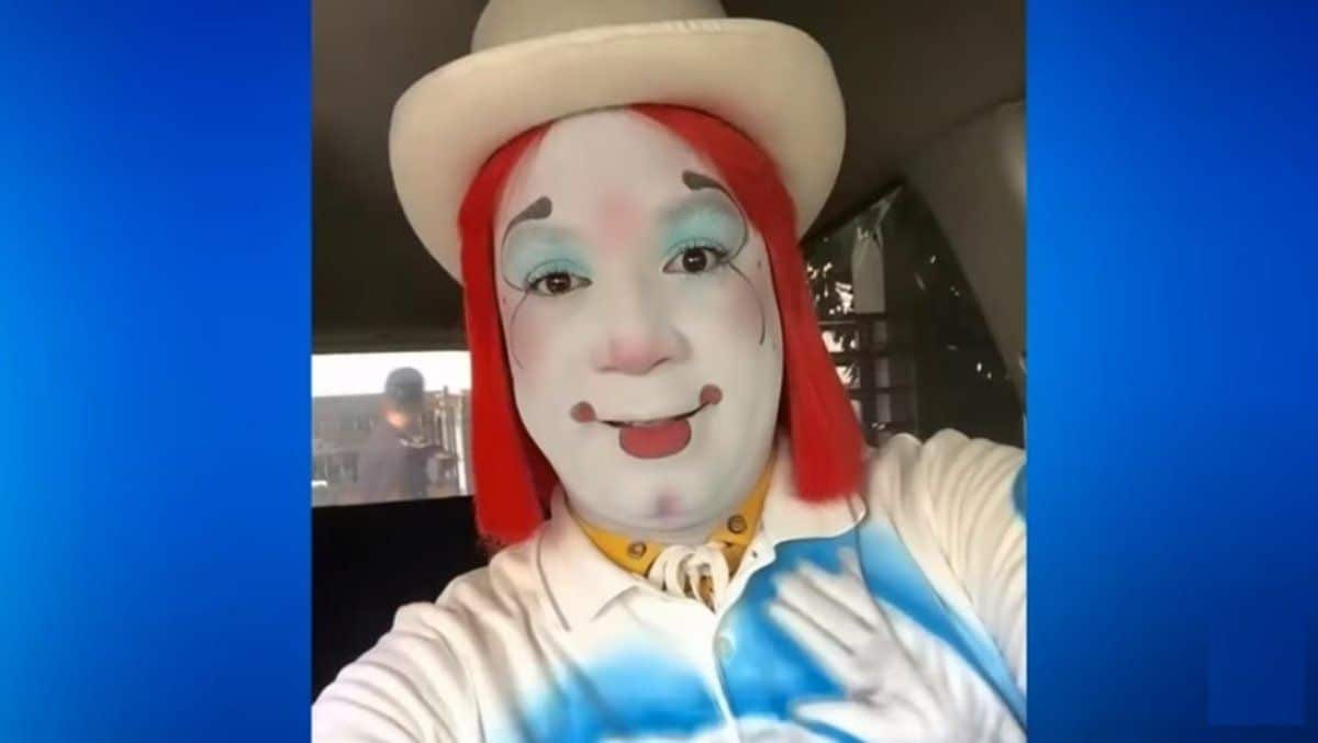 Condenan a 12 años de prisión a payaso por abusos sexuales a niños