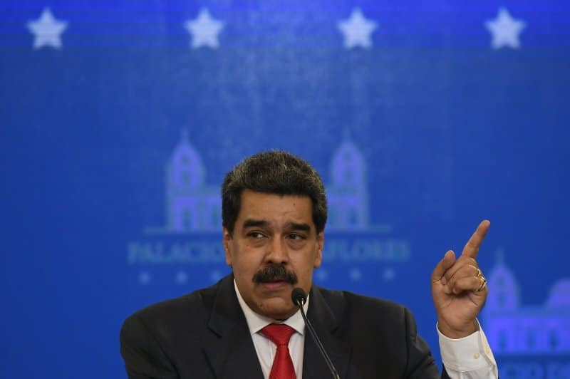 Maduro aspira comenzar negociaciones con la oposición en agosto