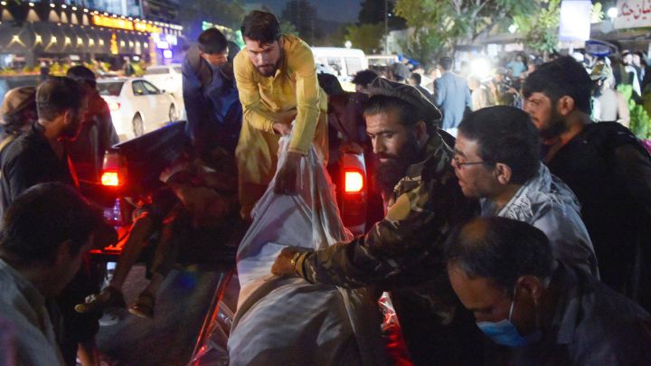 EEUU continuará su misión de evacuación pese a los ataques de Kabul