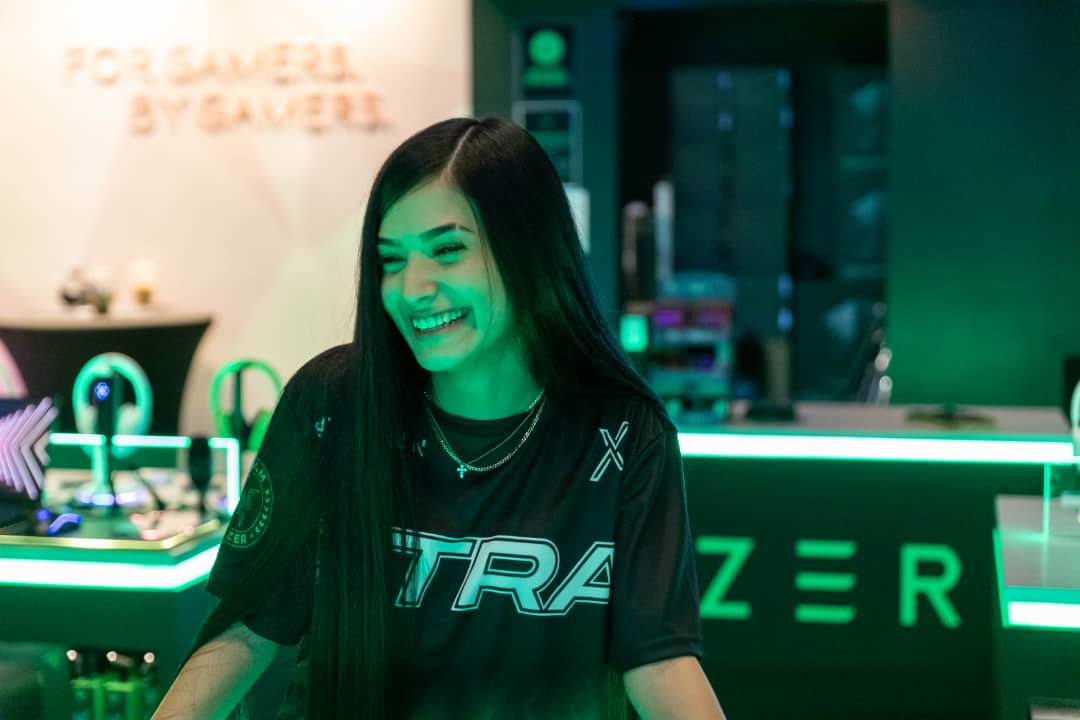 La gamer Paola Ojeda representa a Venezuela en el equipo