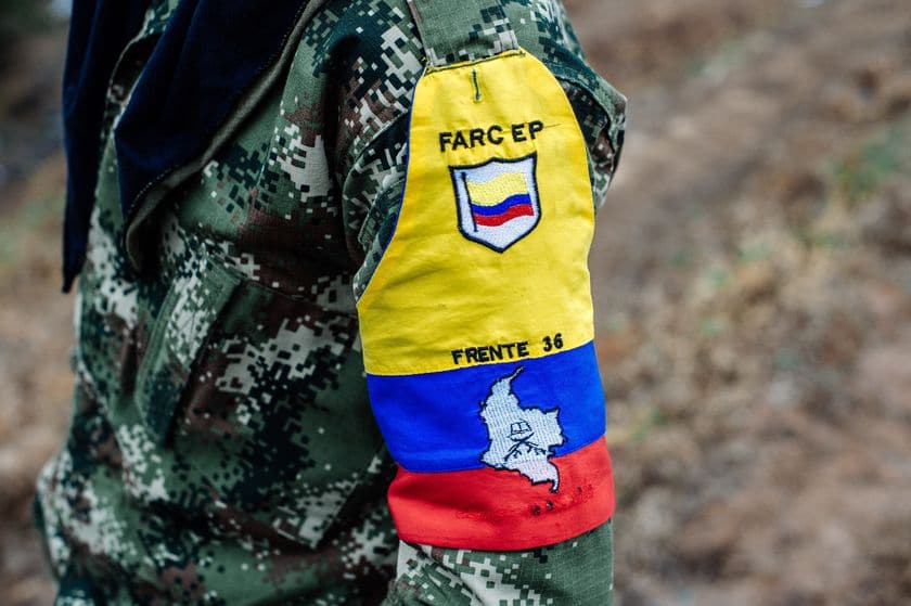 Disidentes de FARC retienen a reportero para grabar prueba de vida