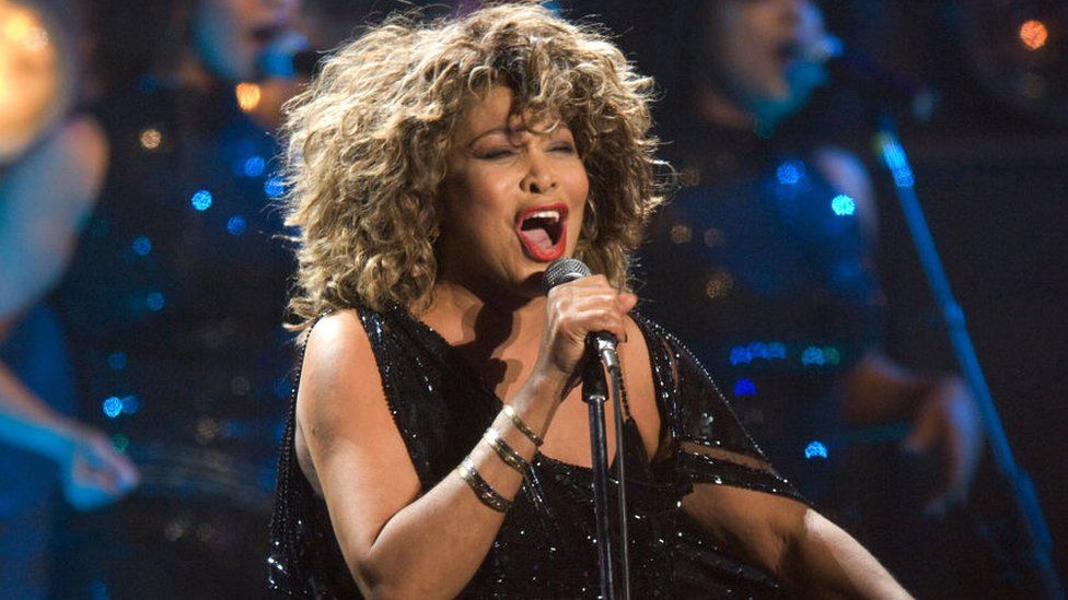 Tina Turner se suma al 