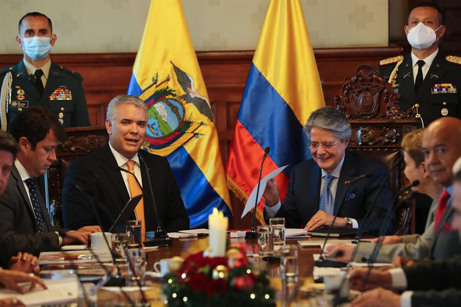Duque llega a Ecuador para abordar temas de seguridad