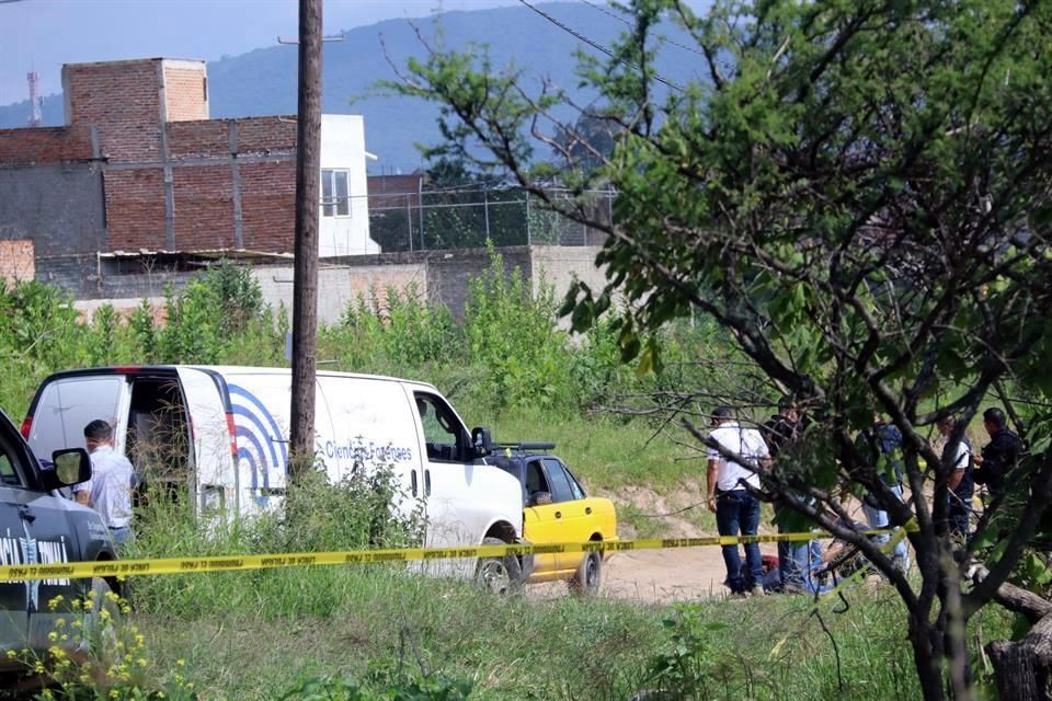 Encuentran siete cuerpos en un taxi abandonado en México