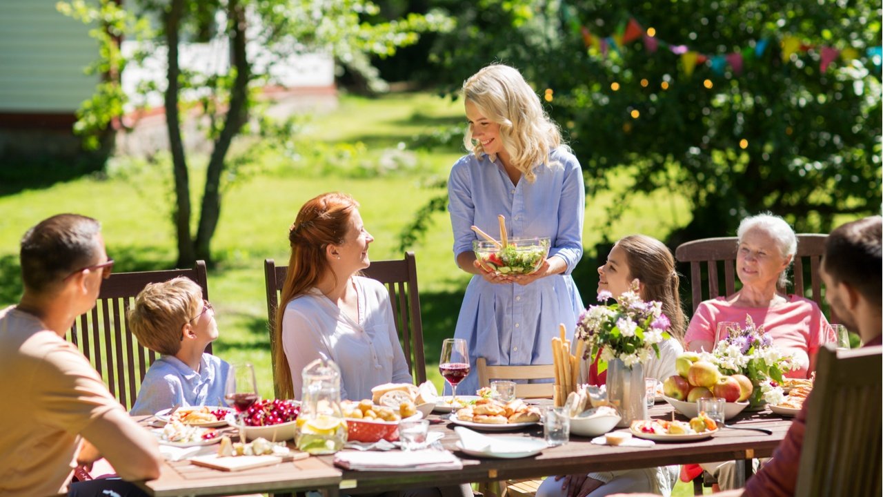 ¿Conoces los beneficios de comer en familia?