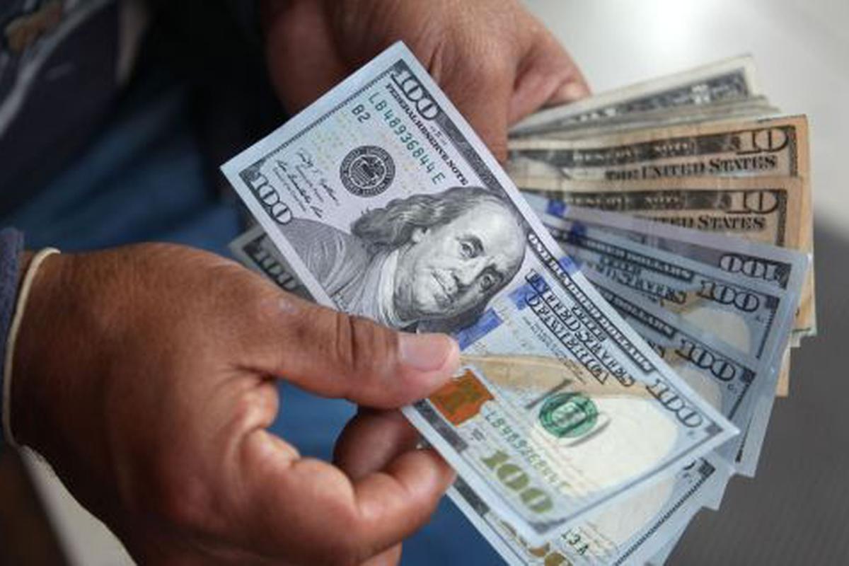 Descubre en cuánto cierra la cotización del dólar esta semana