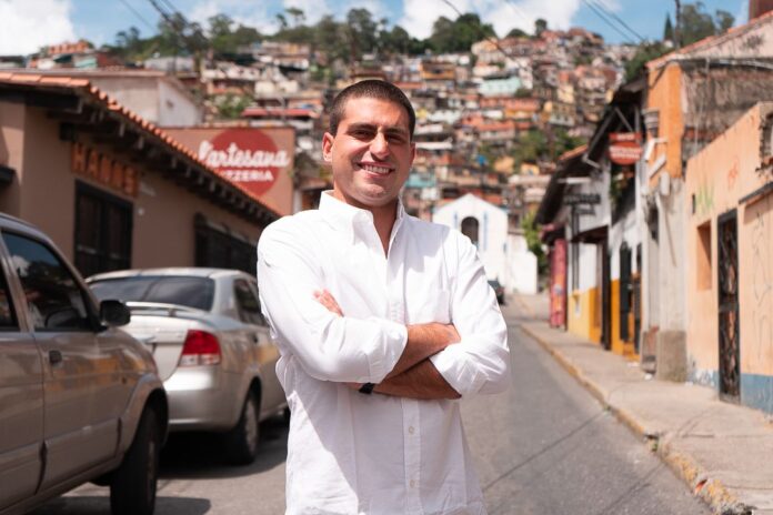 Concejal Alejandro Moncada pide disculpas por declaraciones machistas