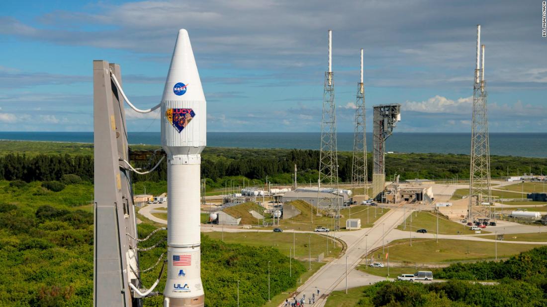 Despega tercera misión comercial tripulada de la NASA y SpaceX