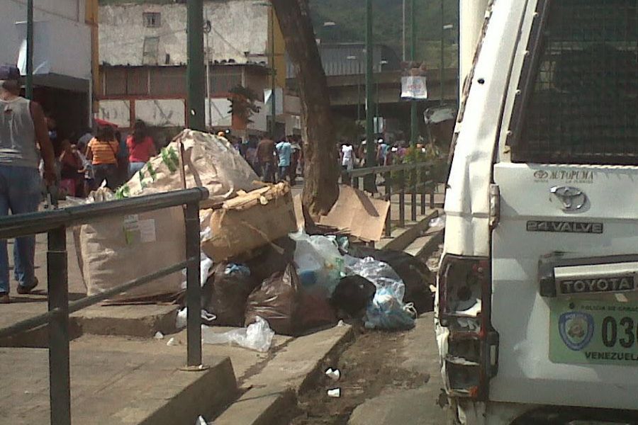 Hallaron un feto dentro de una caja de zapatos en Bolivar