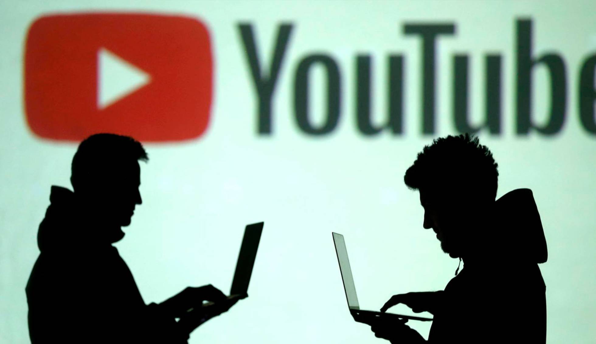 Verificadores de datos piden a YouTube actuar ante desinformación en la plataforma