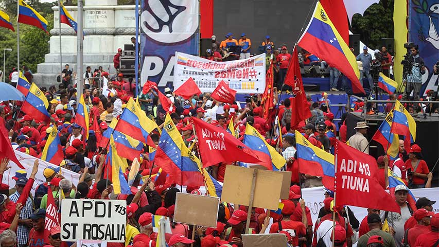 LO ÚLTIMO| Oficialismo marcha en Caracas este lunes #15Ene