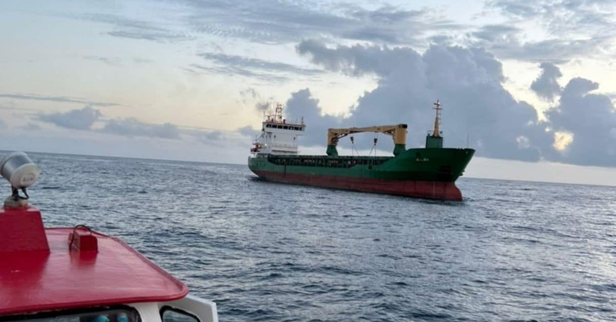 Venezuela recibe 9 náufragos de buque africano