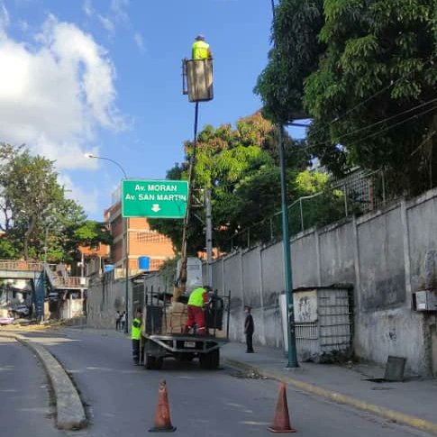 Caracas: Ejecutan trabajos de alumbrado público en Propatria