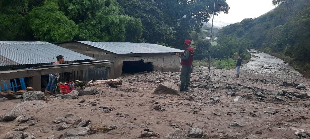 Autoridades mantienen alerta de emergencia en Trujillo por las lluvias