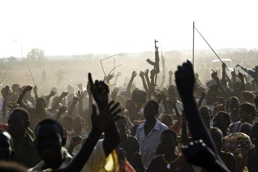 Enfrentamientos entre tribus en Sudán dejan 100 muertos