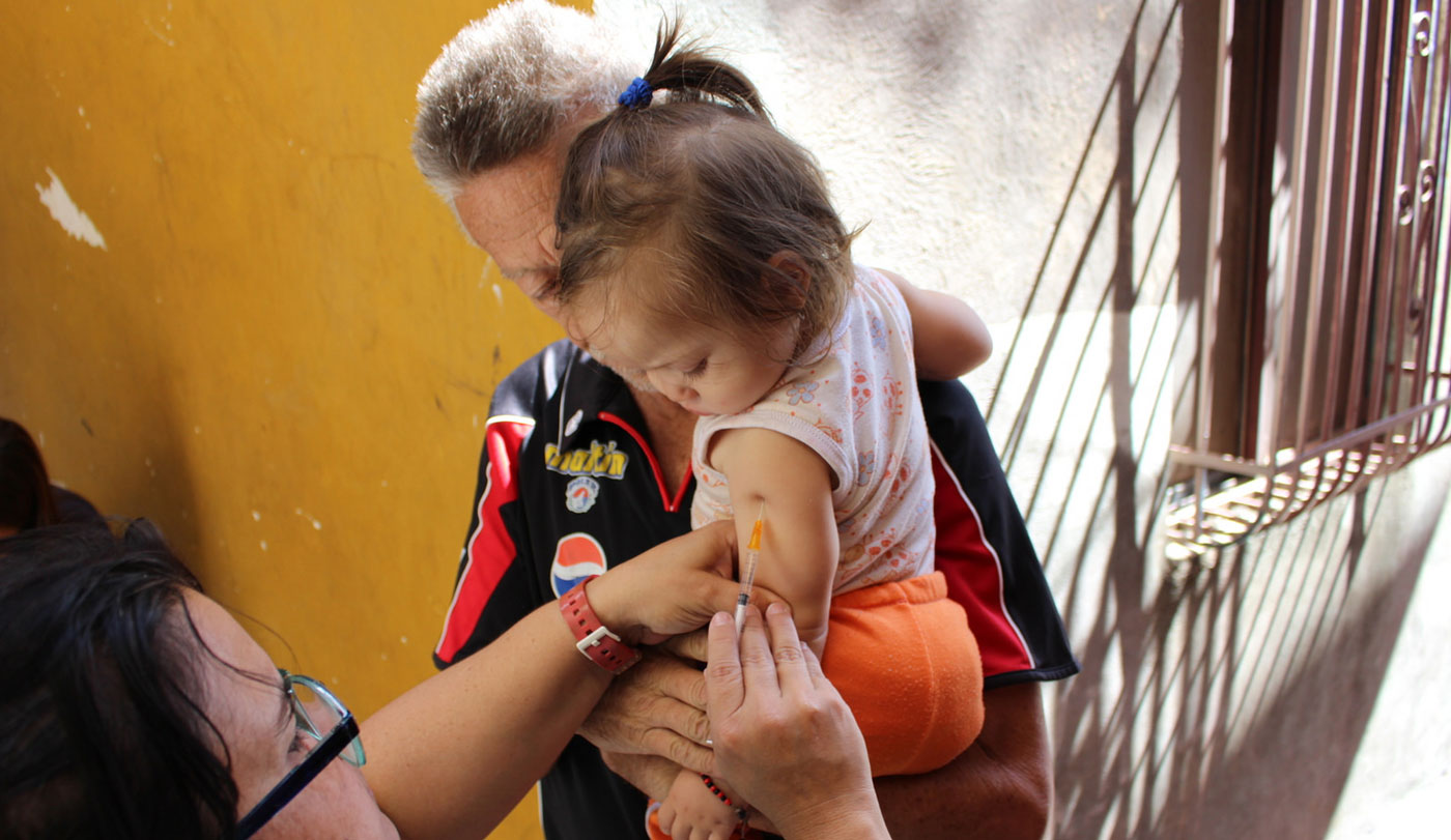 MinSalud inició jornada nacional de vacunación infantil en el país