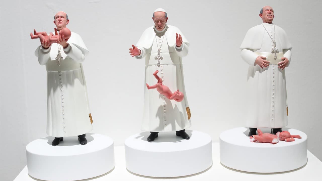 Escultura del Papa Francisco crea polémica en México