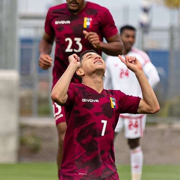 ¡Vinotinto total! Venezuela convence y supera a Emiratos Árabes Unidos