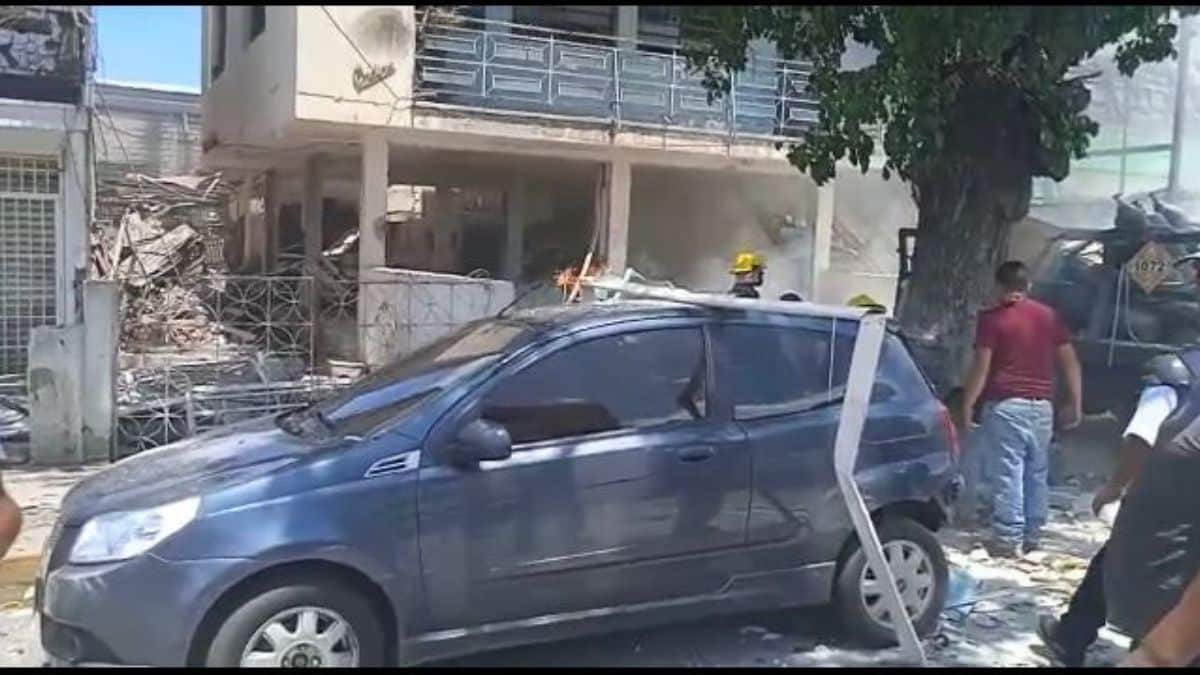 Dos heridos deja explosión en un local de La Guaira