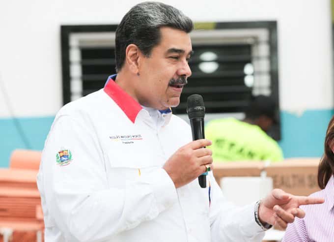 Maduro responde a María Corina: Ella dice que va a privatizar todo, pues, este pueblo lo impedirá