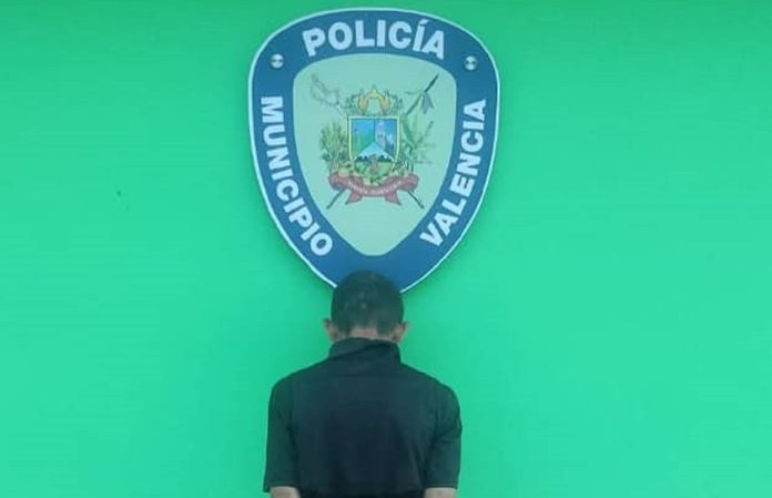 Policía de Valencia evitó el linchamiento de un presunto violador