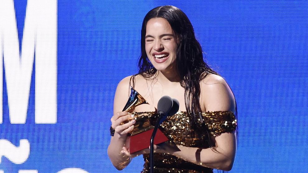 Rosalía gana el Latin Grammy a mejor álbum del año