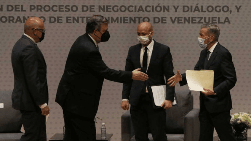 Plataforma Unitaria reúne negociadores en busca de retomar diálogo con Venezuela