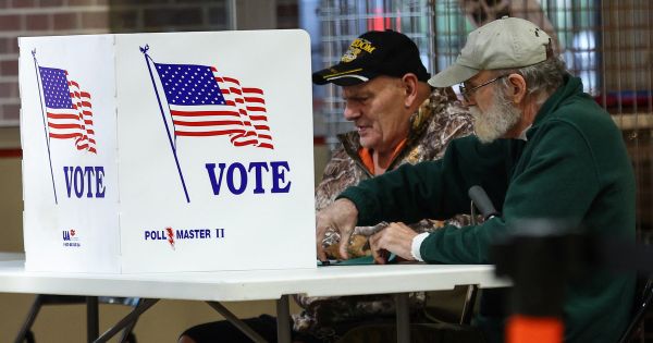 Elecciones en EEUU: republicanos obtienen ventaja mínima en Cámara de Representantes